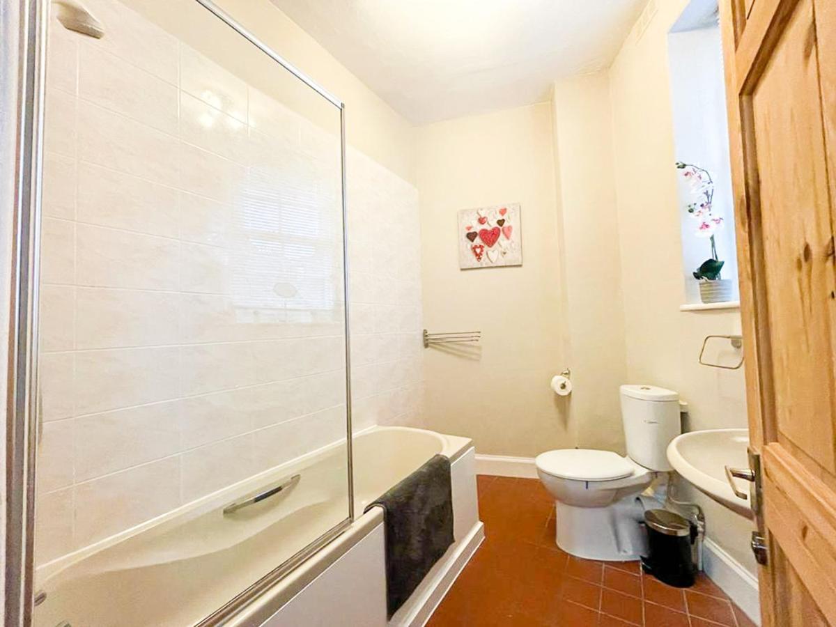 Quaint & Peaceful 1 Bed Central Mews Apt, West End 爱丁堡 外观 照片